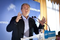 Monago dice que el debate fue "insólito" porque había "dos periodistas y un presidente"