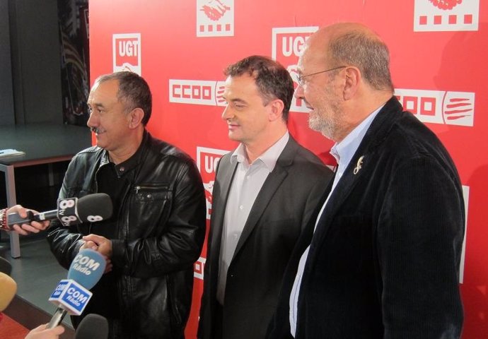 Josep Maria Álvarez (UGT), Alfred Bosch (ERC) Y Joan Carles Gallego (CCOO)