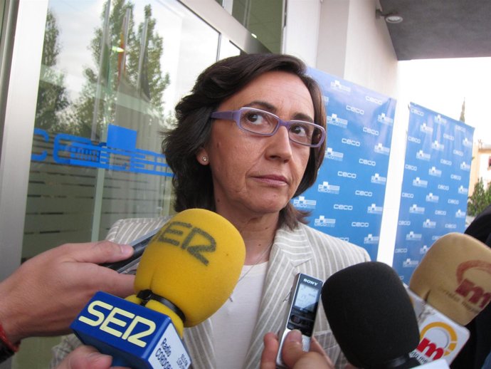 Marino Y Rural, Rosa Aguilar