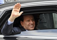 Berlusconi propone que las elecciones anticipadas se celebren en febrero