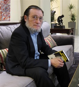 Catedrático De Economía De La Universidad Ramón Llul, Santiago Niño-Becerra