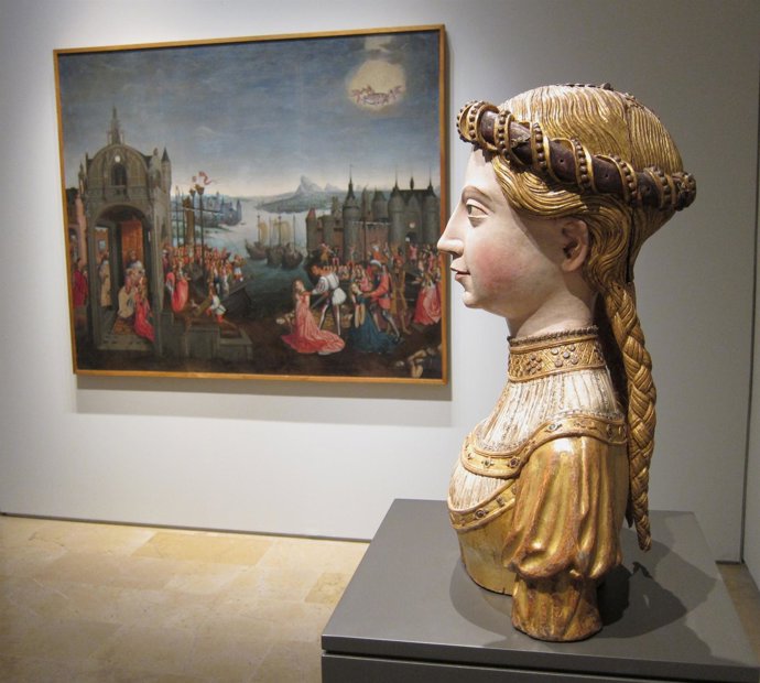 Exposición Figuras De La Exclusión, En El Patio Herreriano Y Museo De Escultura