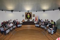 Gobierno dice que los despidos aprobados por Junta de Gobierno son una "decisión conforme a ley" que "no moverá"