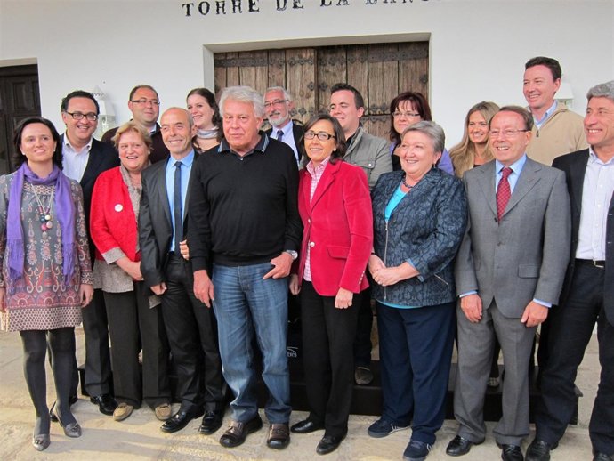 González Y Aguilar (En El Centro) Con La Candidatura Del PSOE Por Córdoba