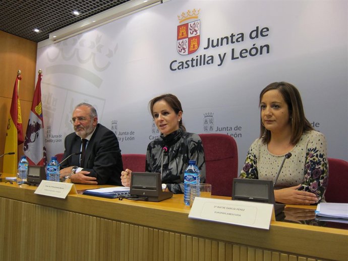 La Consejera De Agricultura Se Reúne Con Europarlamentarios De PP Y PSOE