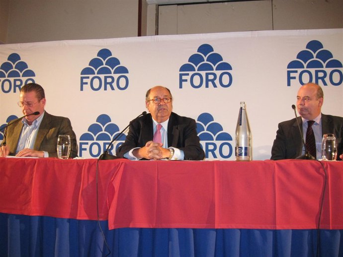 Presentación Del Programa De Foro En Gijón