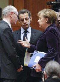 Bruselas avisa de que Europa podría recaer en "una nueva fase de recesión"