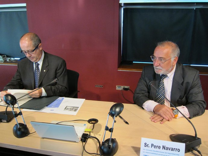 El Director De Tráfico P.Navarro Y El Conseller F.Puig