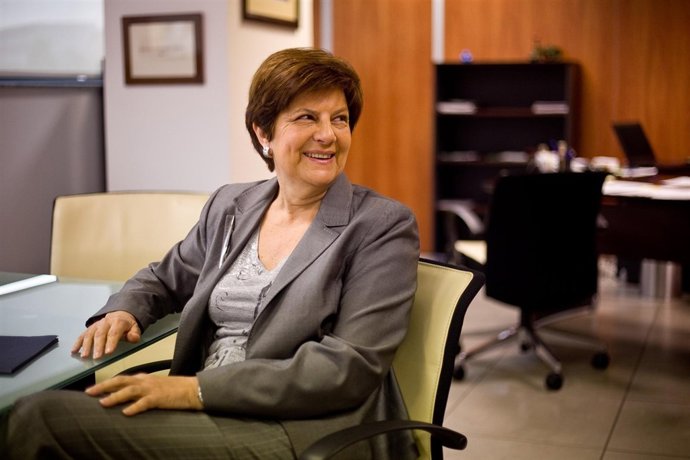 Josefina Cruz Villalón