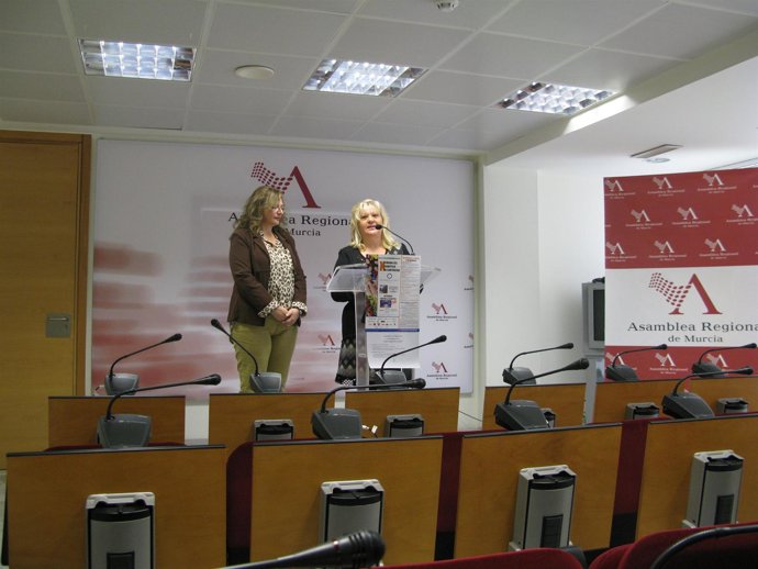 María Dolores García Ros Y María José Martínez