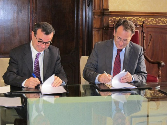 Aguiló Firma Dos Convenios Con ISBA