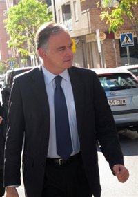 Pons espera que la investigación al Instituto Nóos "no deje mancha en el prestigio" de la Familia Real