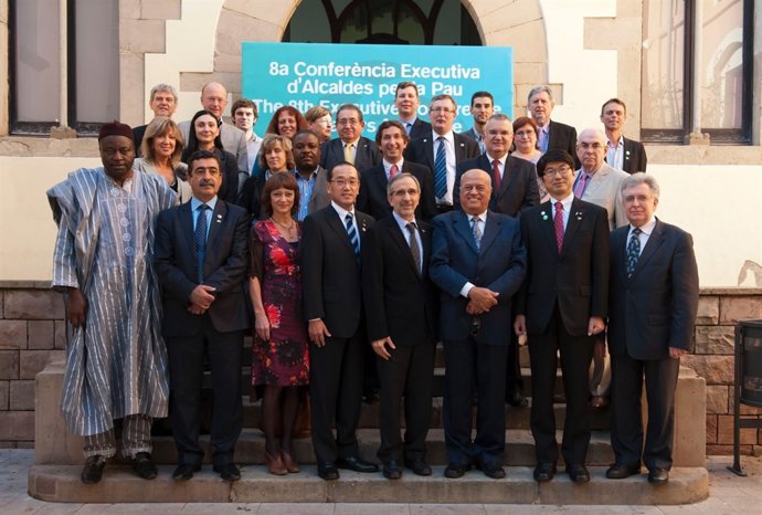 Alcaldes Por La Paz Reunidos En Granollers