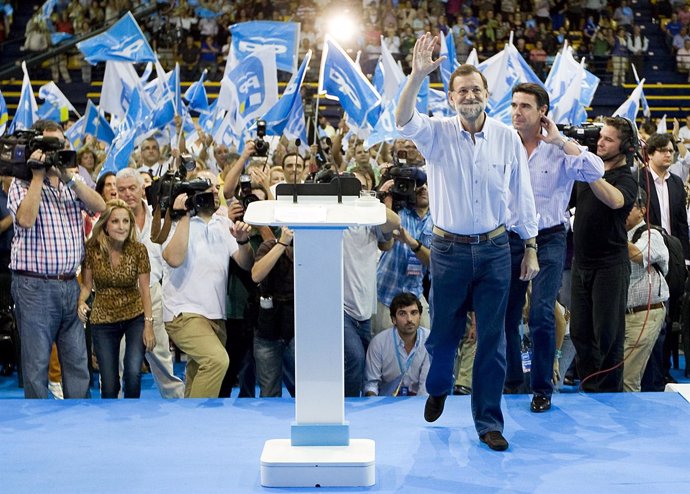 Rajoy En Un Mitin En Canarias