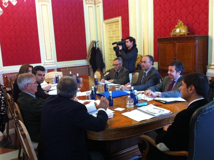 Comisión Ejecutiva Del Consorcio