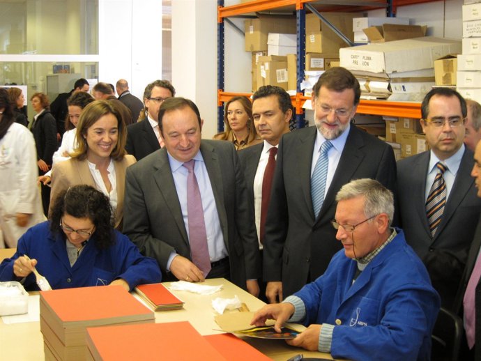 Mariano Rajoy Y Pedro Sanz, Visitan El Centro De Arps En Logroño