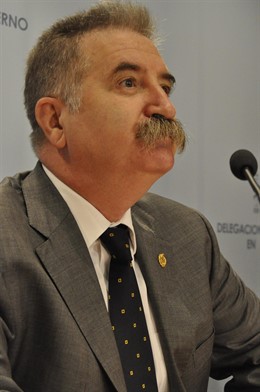 El Delegado Del Gobierno En Aragón, Javier Fernández.