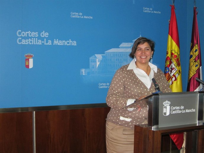 Cesárea Arnedo En Rueda De Prensa