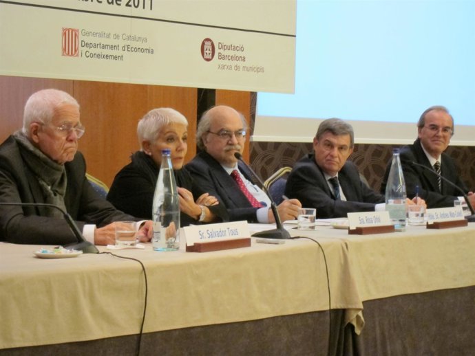 El Conseller De Economía Andreu Mas-Colell