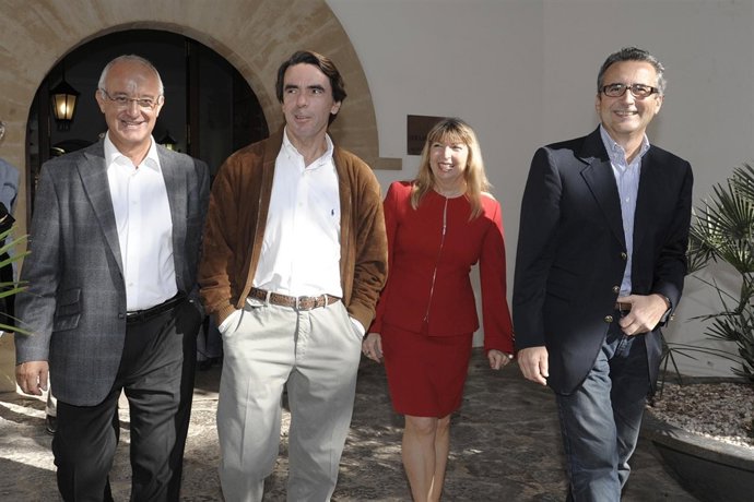 (C) Sergio G. Canizares             