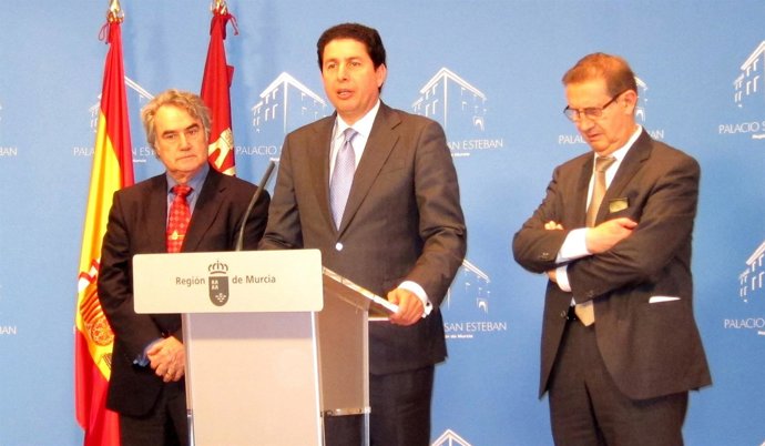 Martínez, Sevilla Y Amorós