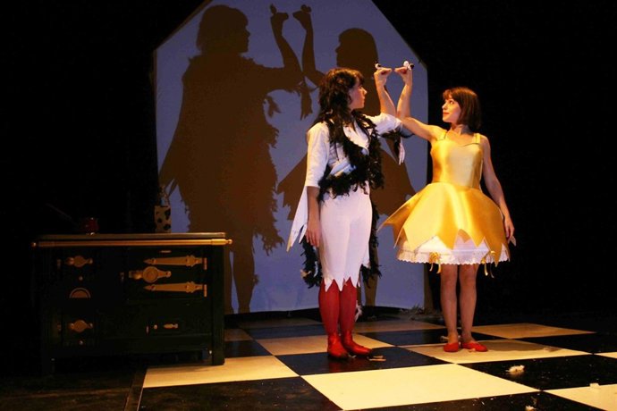 Escena De La Obra 'Dulce De Leche'