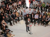 González destaca las posibilidades de Euskadi de superar la crisis con la inyección de moral de la ausencia de violencia