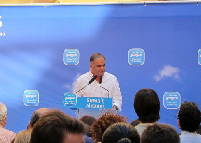 González Pons En El Acto Del Día De La Familia Del PPCV