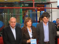 El PP promete ampliar a cuatro semanas el permiso de paternidad cuando remita la crisis