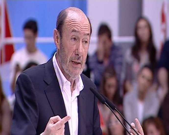 Rubalcaba: "El PP no quiere que haya campaña"