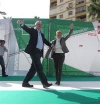 Griñán dice que PSOE recupera terreno de indecisos y pide no votar a una derecha que nunca ha creído en Andalucía