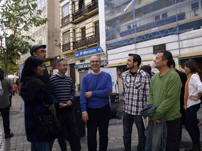 Moreno Brenes, Garzón, Castro Y Otros Miembros De IU En El Acto     