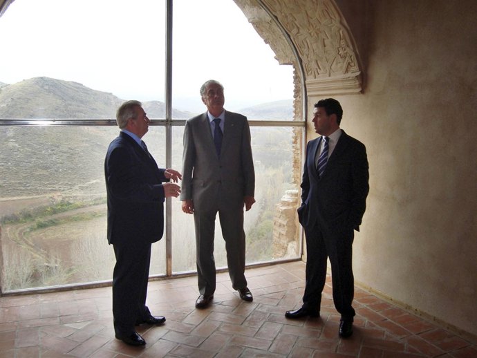 Suárez Durante Su Visita A Illueca