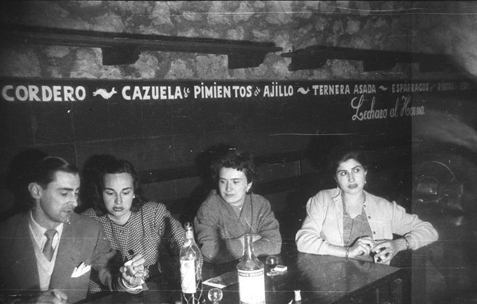 José Luis Álvarez Lavín, Marisa Elorduy, Teresa Santamatilde Y Pilar Prieto