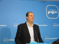 El PP exige a Vara que se pronuncie sobre "supuestos contratos fantasmas" en GPEX para "liberar" a un concejal del PSOE