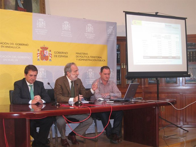 El Subdelegado Del Gobierno En Huelva, Manuel Bago.