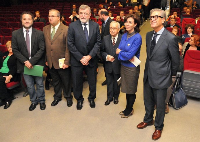 Autoridades Asistentes A La Inauguración