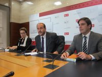 El PSOE asegura que Cospedal ya ha elaborado el anteproyecto de presupuestos para el año 2012