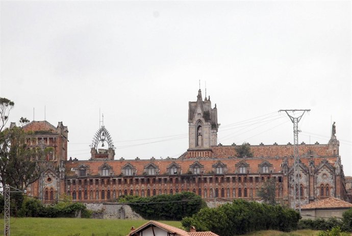 Universidad Pontificia de Comillas