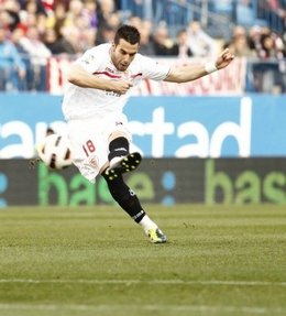 Negredo, En Un Partido Con El Sevilla 