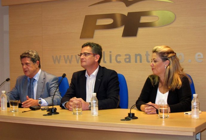 Trillo, Basagoiti Y Macarena Montesinos