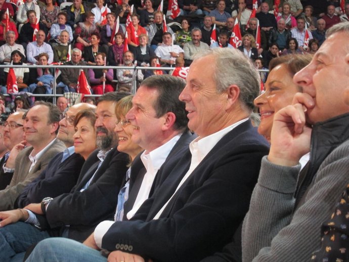 Pachi Vázquez en un Mitin en Vigo