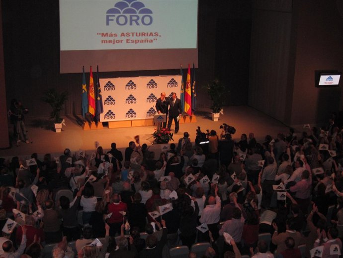 Francisco Álvarez Cascos En Gijón