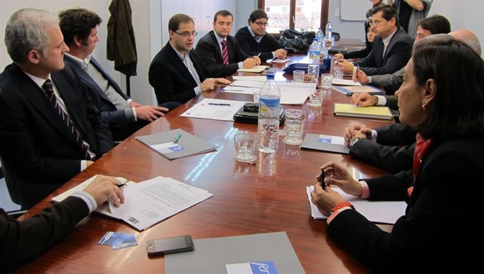 Los Candidatos Del PSOE La Rioja Se Reúnen Con Miembros De AERTIC