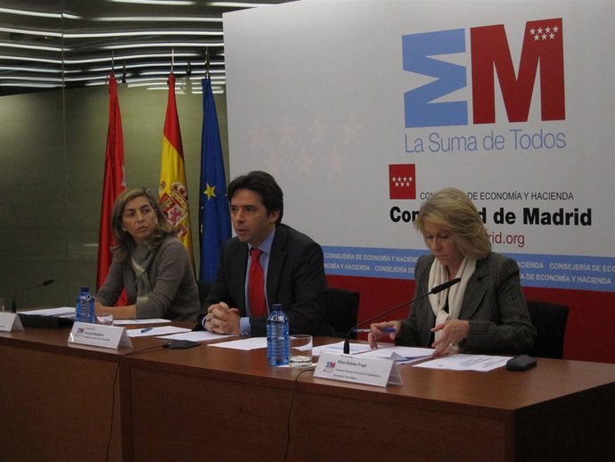 Manglano, En El Centro, En Rueda De Prensa