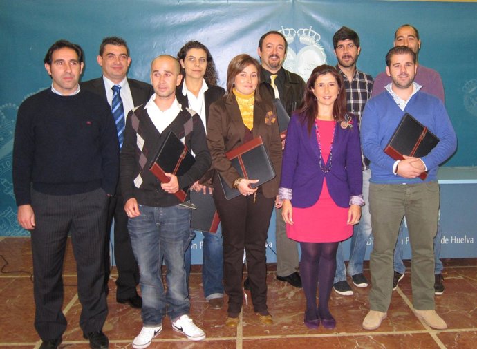La Diputada De Desarrollo Local, Esperanza Cortés, Junto A Emprendedores.