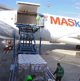 Ayuda Humanitaria Avion Maskargo 