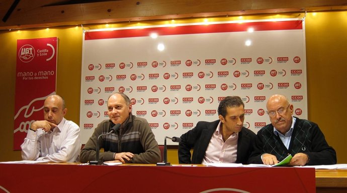 El Secretario De Acción Sindical De CC.OO En Cyl Durante Una Rueda De Prensa