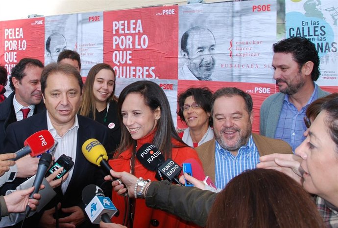 Gordo, Junto A Corredor, En Segovia. 