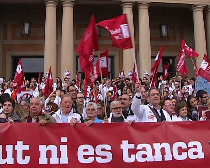 Huelga De Médicos En Barcelona